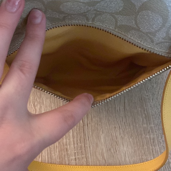 Vintage Coach purse - C logo with yellow accents, like new! - Picture 11 of 13